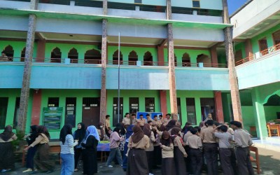 UJIAN PRAKTIK KELAS IX.1 & IX.2